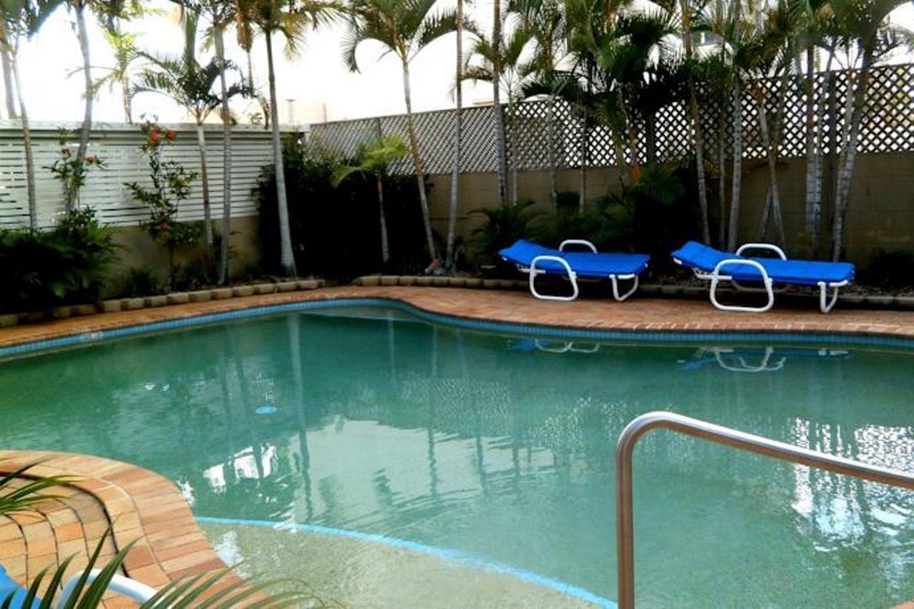 Budds Beach Apartments Surfers Paradise Bagian luar foto