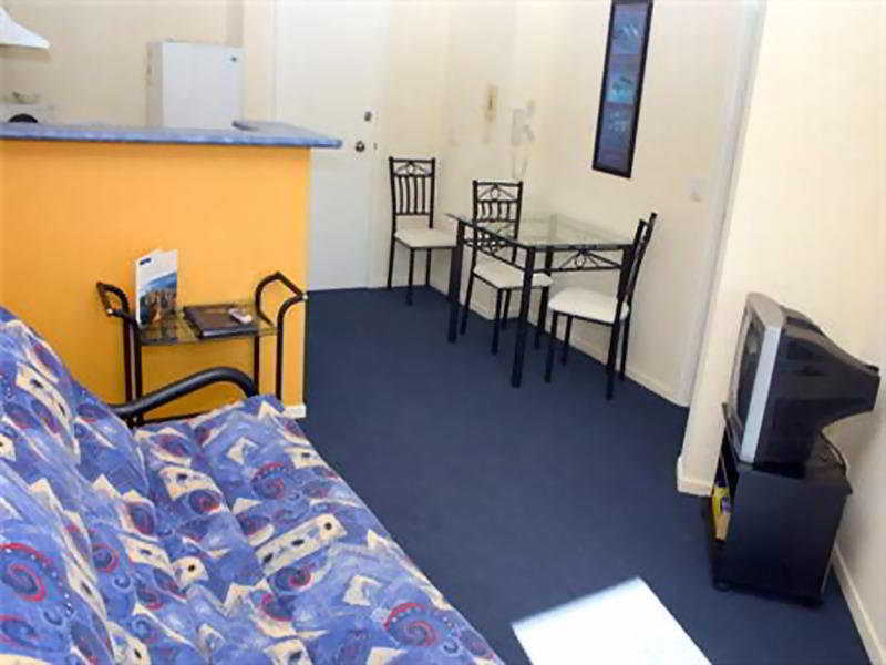 Budds Beach Apartments Surfers Paradise Bagian luar foto
