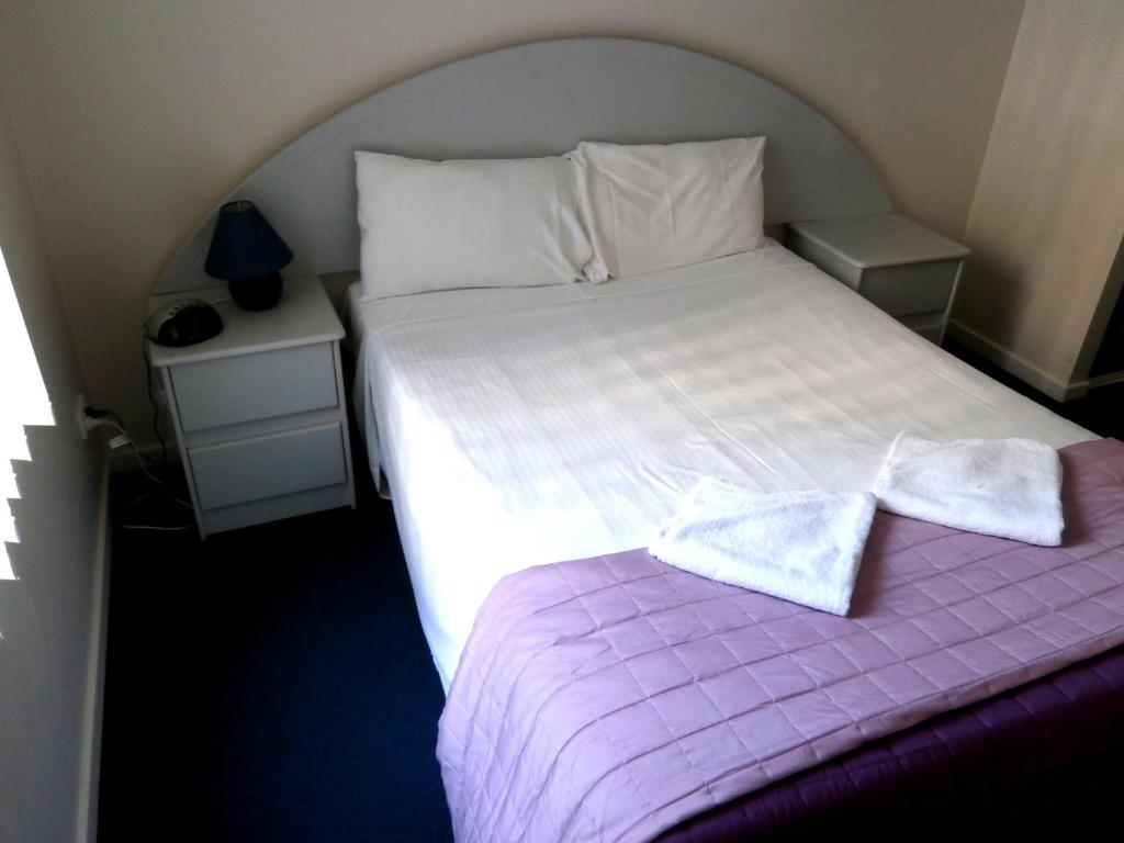Budds Beach Apartments Surfers Paradise Bagian luar foto